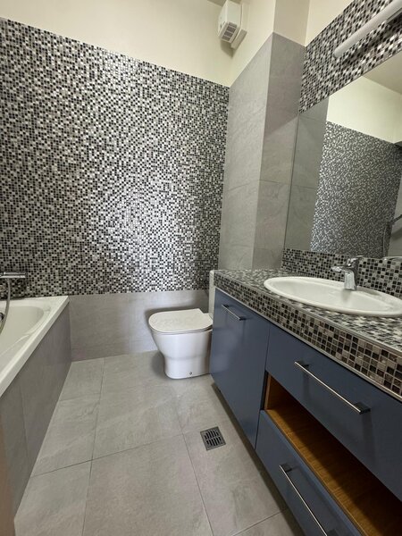 Oltenitei, Gama Residence